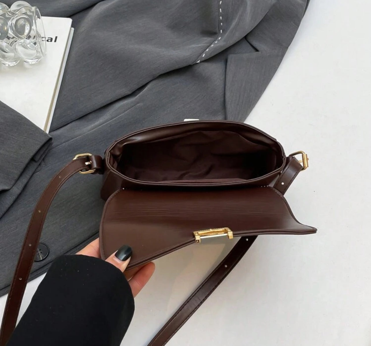 Pochette Louvre